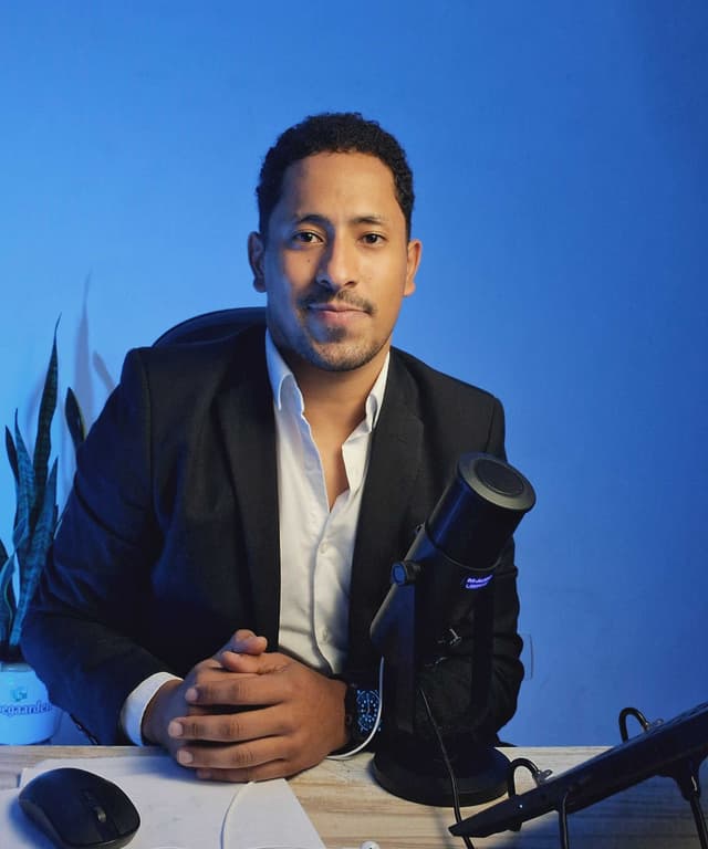 Rômulo Freitas